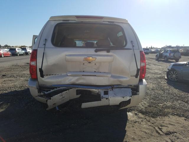 2011 CHEVROLET SUBURBAN C - 1GNSCKE03BR391056