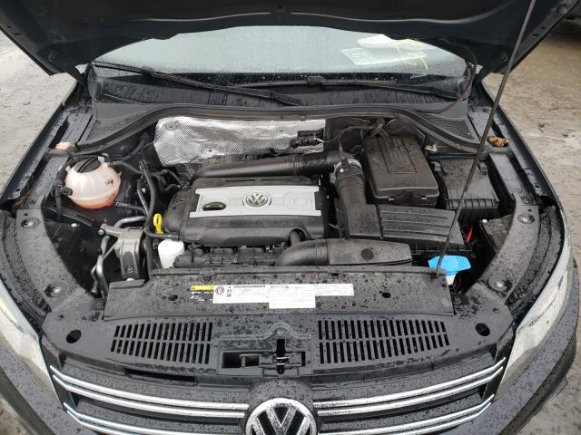 2017 VOLKSWAGEN TIGUAN SPO WVGTV7AX9HK021766