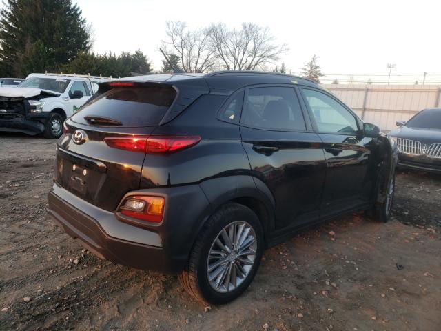 2018 HYUNDAI KONA SEL KM8K62AA7JU132012