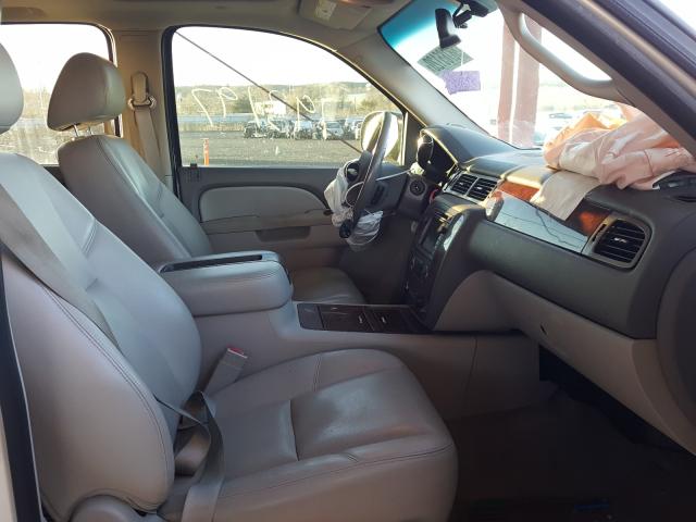 2010 CHEVROLET TAHOE K150 1GNUKCE09AR205147