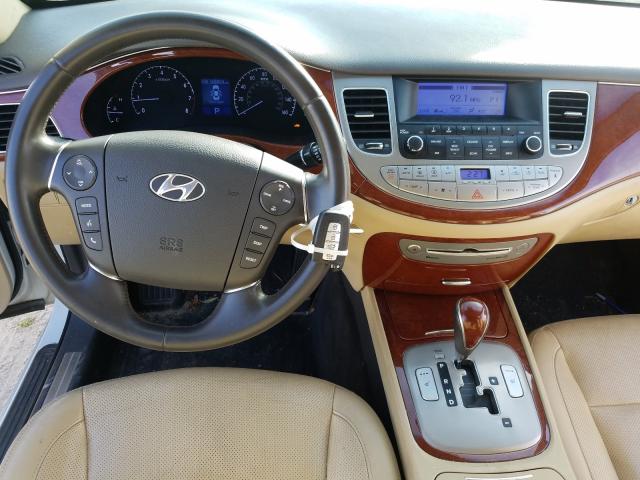 2013 HYUNDAI GENESIS 3. KMHGC4DDXDU243643