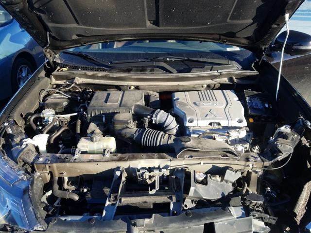 2018 MITSUBISHI OUTLANDER JA4J24A53JZ056070
