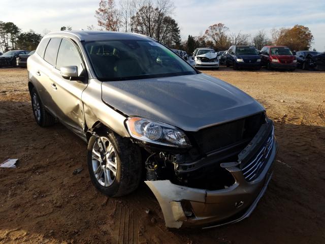 2015 VOLVO XC60 T5 PR YV440MDC3F2621899