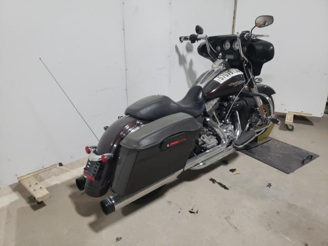 2011 HARLEY-DAVIDSON FLHX 1HD1KB412BB629701