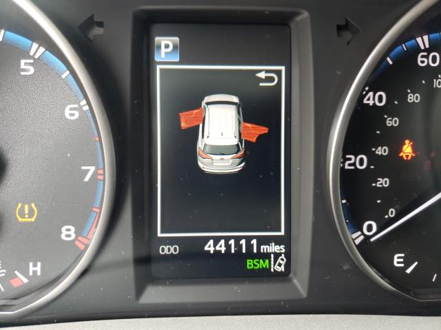 2018 TOYOTA RAV4 ADVEN 2T3RFREV8JW722506