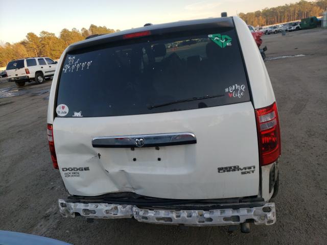 2010 DODGE GRAND CARA 2D4RN5D11AR233257