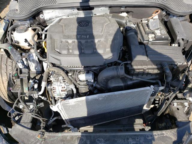 2018 VOLKSWAGEN BEETLE SE 3VWJD7AT8JM710110