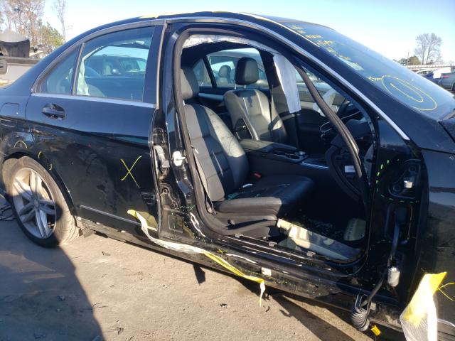 2014 MERCEDES-BENZ C 250 WDDGF4HB7EG248485