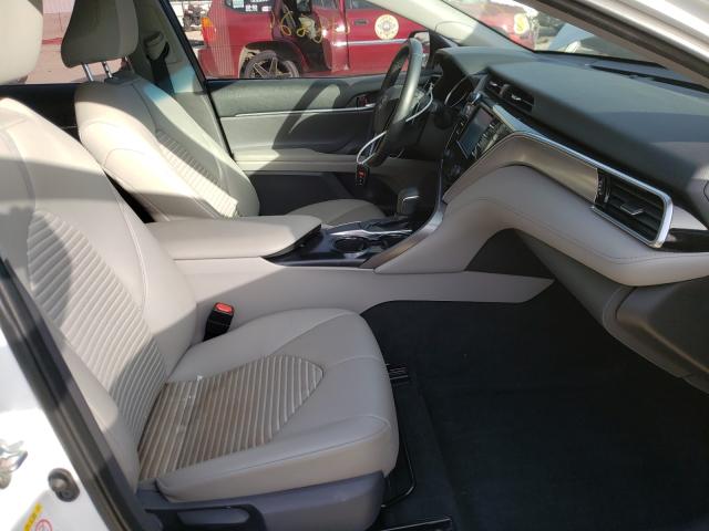 2018 TOYOTA CAMRY 4T1B11HKXJU041193