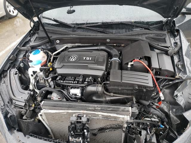 2017 VOLKSWAGEN PASSAT R-L 1VWDT7A36HC084102