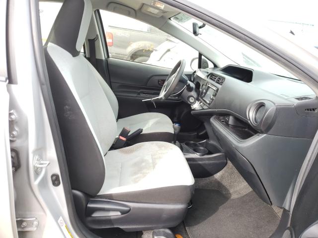 2016 TOYOTA PRIUS C JTDKDTB31G1117418