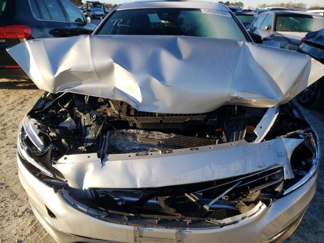 2017 VOLVO S60 PREMIE LYV402TKXHB135091