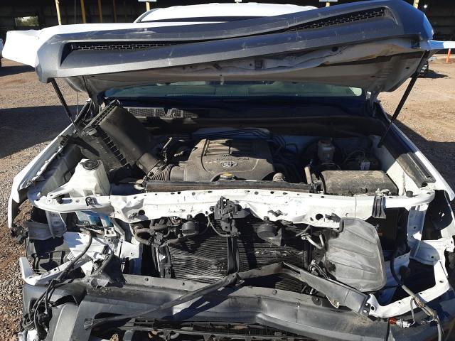 2017 TOYOTA TUNDRA SR 5TFNY5F16HX216238