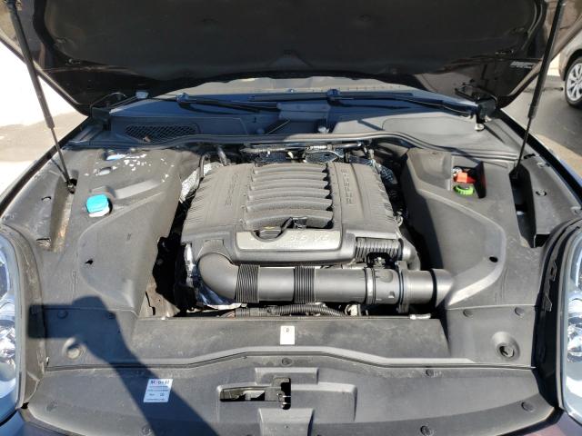 2017 PORSCHE CAYENNE WP1AA2A28HKA82460