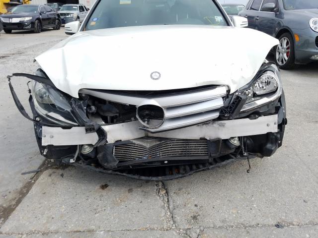 2012 MERCEDES-BENZ C 250 WDDGF4HB0CA636867