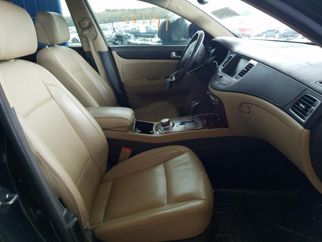 2012 HYUNDAI GENESIS 3. KMHGC4DD5CU194852