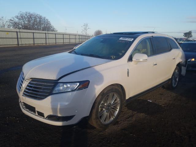 2017 LINCOLN MKT 2LMHJ5AT2HBL00980