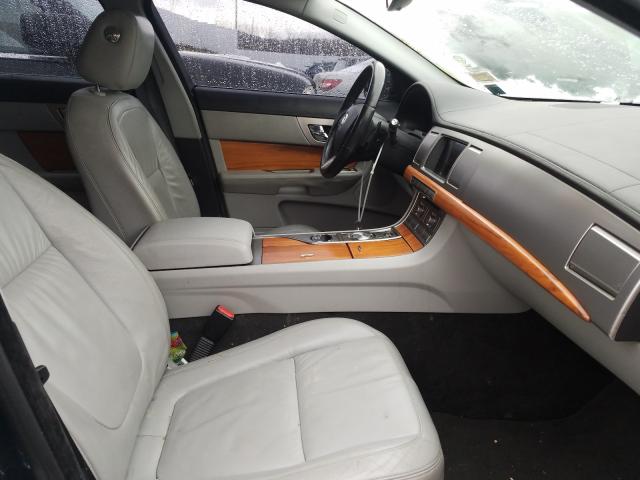 2010 JAGUAR XF LUXURY SAJWA0FA1AHR68197