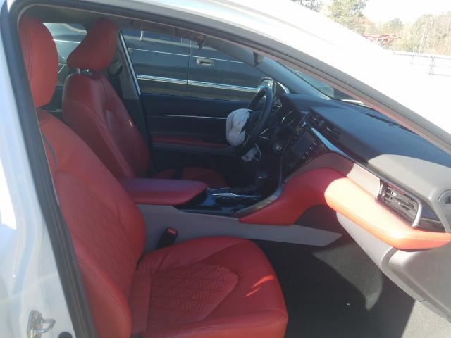 2019 TOYOTA CAMRY 4T1B11HK4KU800518