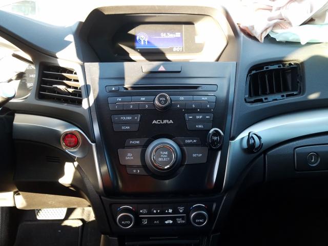 2018 ACURA ILX BASE W 19UDE2F38JA008599