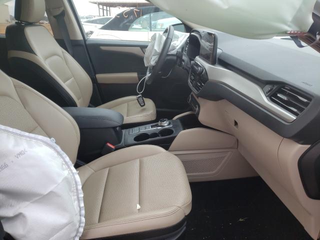 2020 FORD ESCAPE SEL 1FMCU0H62LUA38400