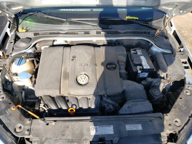 2013 VOLKSWAGEN JETTA SE 3VWDP7AJ6DM381933