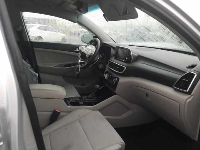 2019 HYUNDAI TUCSON SE KM8J23A49KU901957