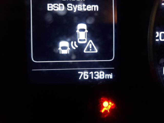 2018 HYUNDAI ELANTRA 5NPD84LF0JH304676