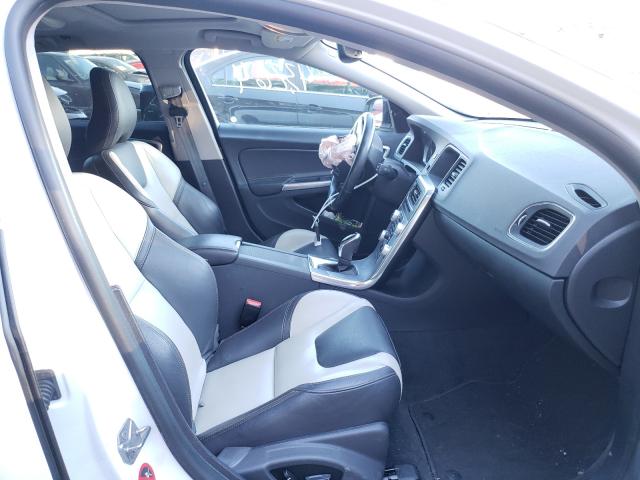 2018 VOLVO V60 CROSS YV440MWK7J2059079