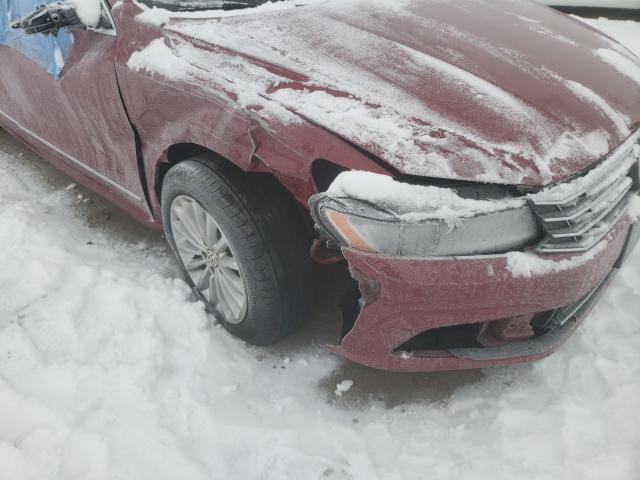 2017 VOLKSWAGEN PASSAT SE 1VWBT7A30HC071157