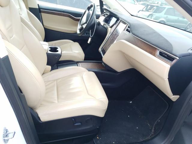 2017 TESLA MODEL X 5YJXCBE29HF056690