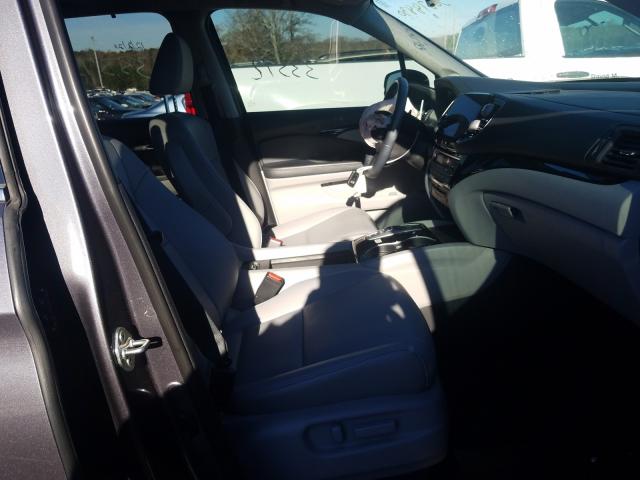 2018 HONDA PILOT TOUR 5FNYF5H64KB020442