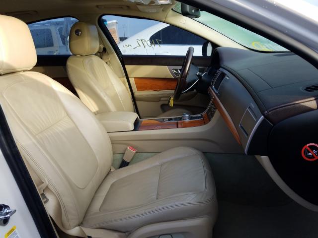 2010 JAGUAR XF LUXURY SAJWA0FA9AHR57108