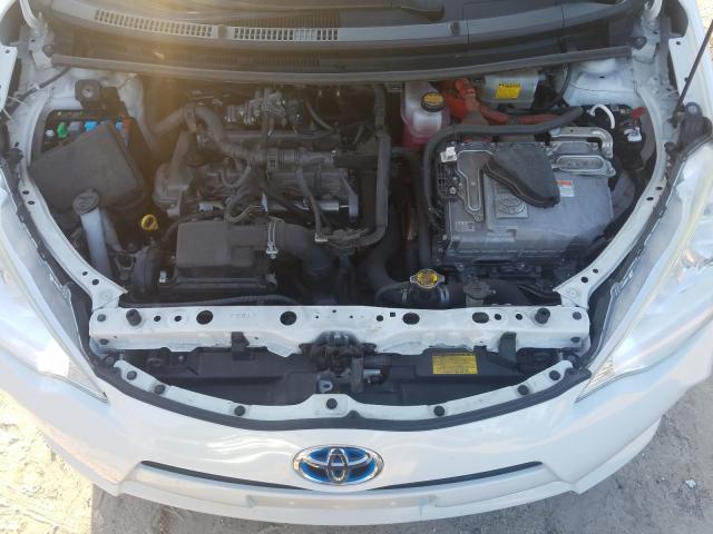 2014 TOYOTA PRIUS C JTDKDTB30E1558731