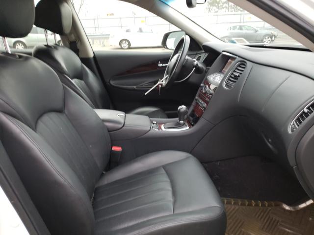 2017 INFINITI QX50 JN1BJ0RR9HM414568