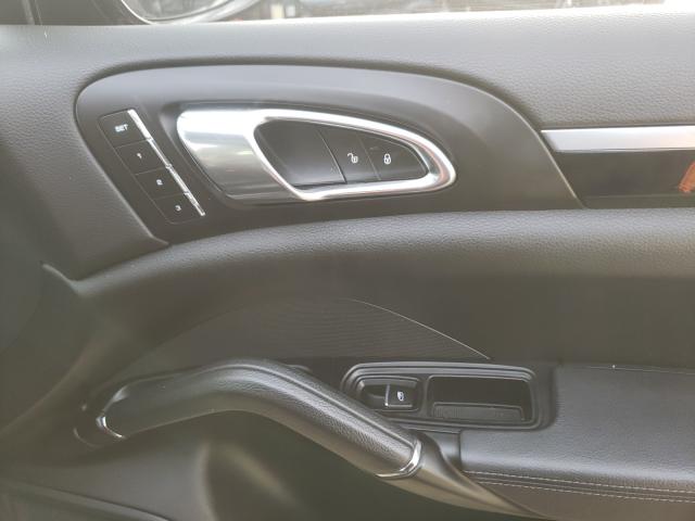 2017 PORSCHE CAYENNE WP1AA2A2XHKA80824