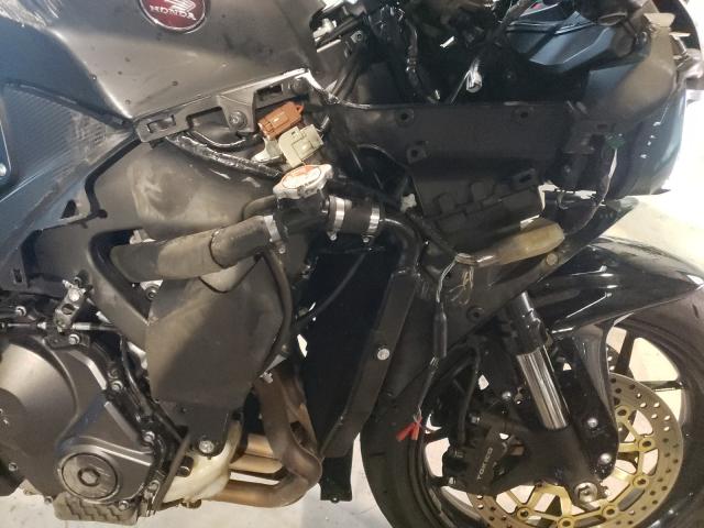 2016 HONDA CBR600 RR JH2PC40J7GK200806