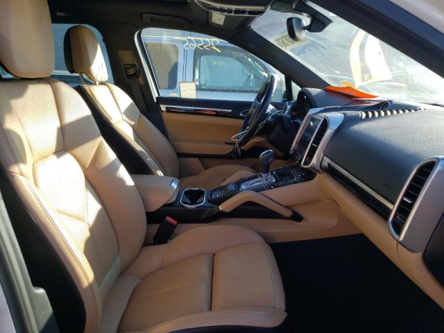 2017 PORSCHE CAYENNE SE WP1AE2A21HLA74795