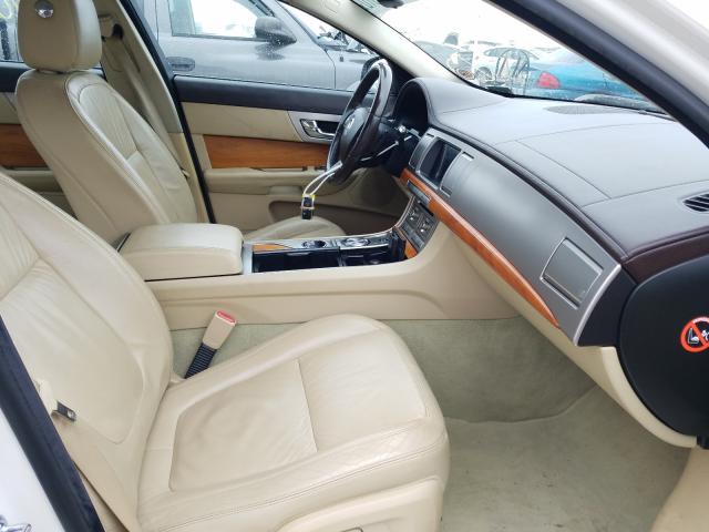 2010 JAGUAR XF LUXURY SAJWA0FA3AHR68377