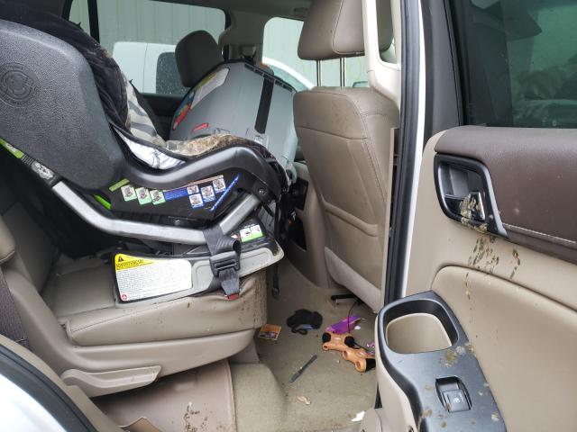 2017 GMC YUKON SLT 1GKS2BKC4HR364360