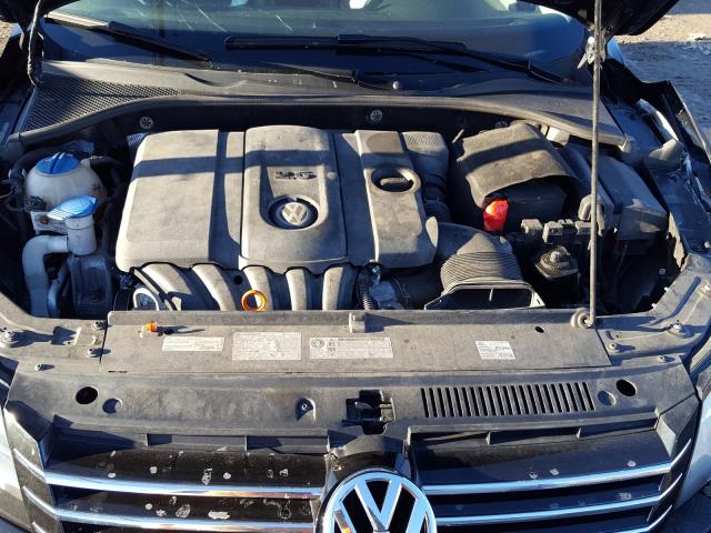 2013 VOLKSWAGEN PASSAT SE 1VWBP7A38DC052001