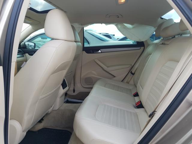 2015 VOLKSWAGEN PASSAT SE 1VWBT7A35FC050169