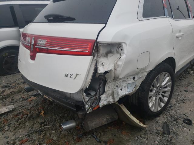 2011 LINCOLN MKT 2LMHJ5FR8BBJ52273