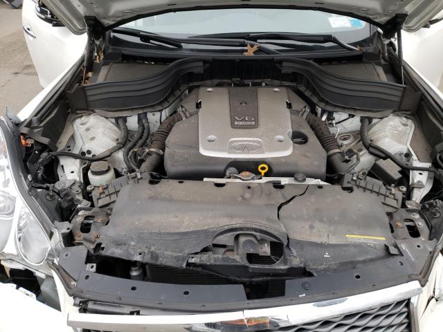 2017 INFINITI QX50 JN1BJ0RR9HM414568