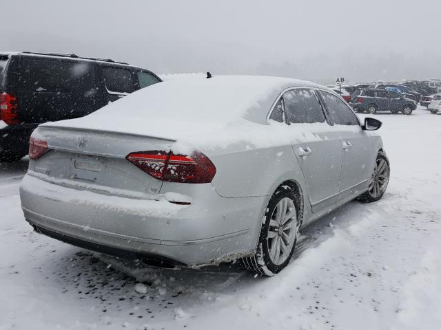 2017 VOLKSWAGEN PASSAT SEL 1VWCM7A38HC083865