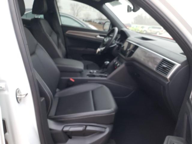 2020 VOLKSWAGEN ATLAS CROS 1V24C2CAXLC203407
