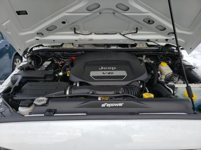 2017 JEEP WRANGLER U 1C4BJWDG9HL747672