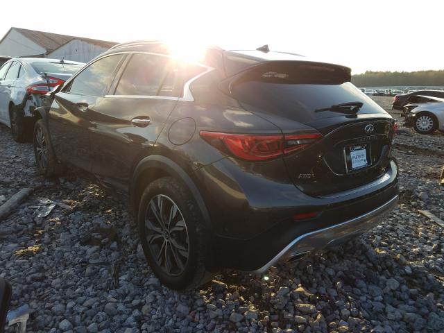 2017 INFINITI QX30 BASE SJKCH5CRXHA023706