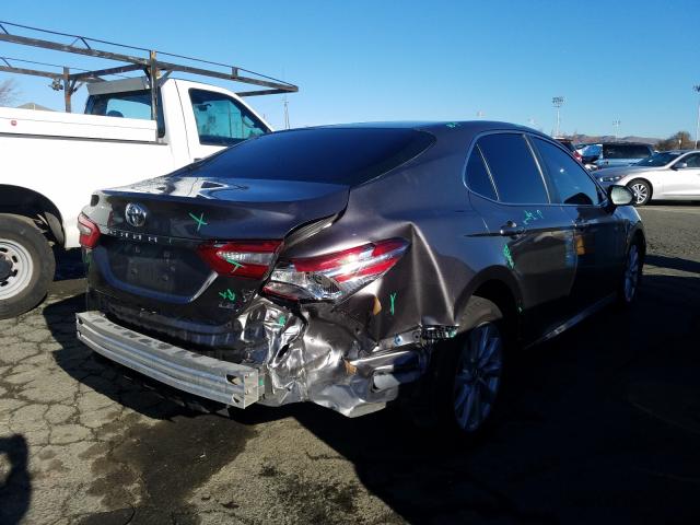 2018 TOYOTA CAMRY 4T1B11HK5JU060850