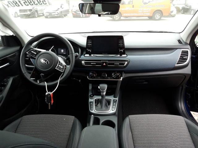 2021 KIA SELTOS S KNDEUCA23M7129357